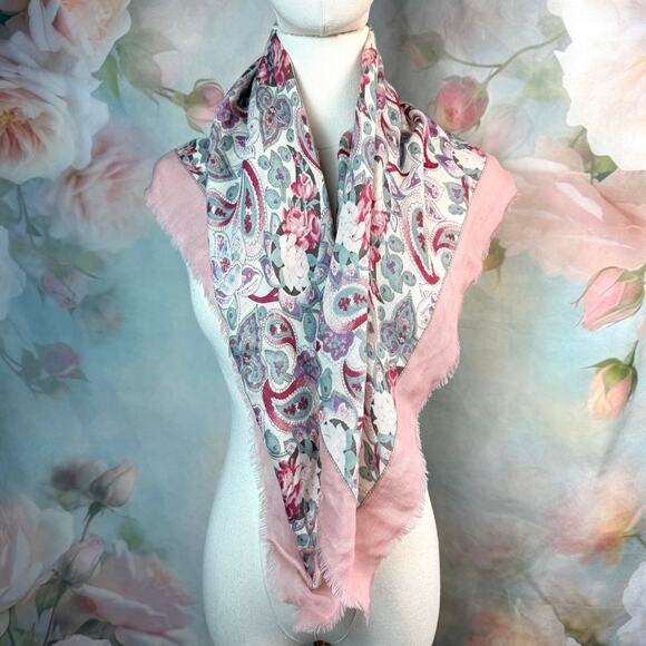 Vintage Echo Club 7 Pink Paisley 100% Wool Scarf - Picture 1 of 5